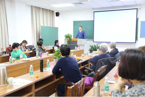 中医药生化分会理事长,北京中医药大学唐炳华教授作高等教育改革和