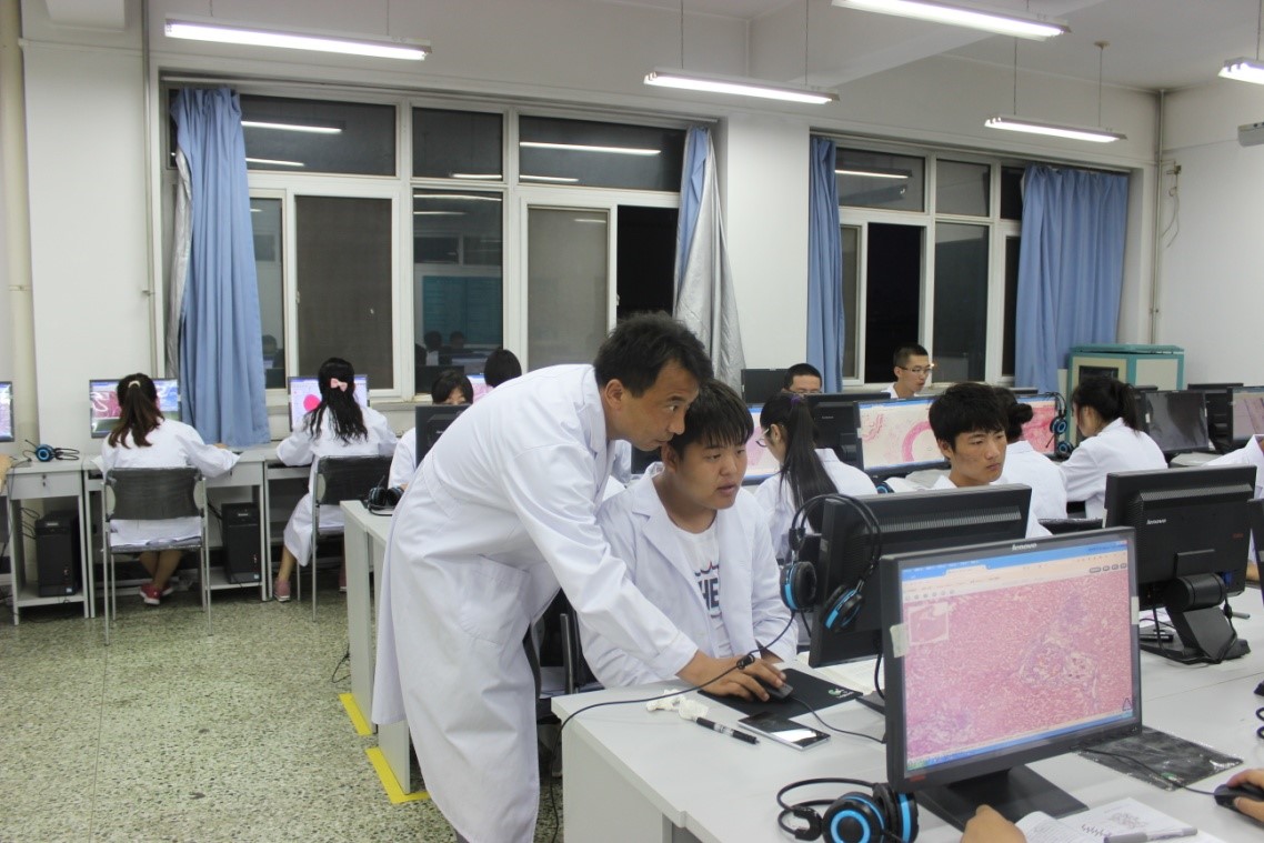 基础医学虚拟仿真实验室